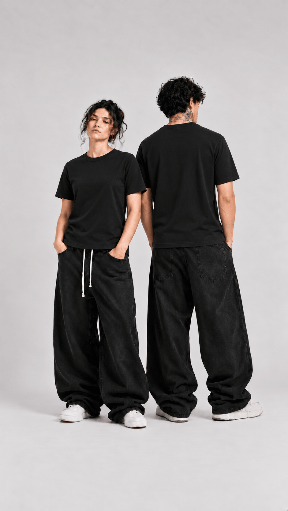 031// 'Duality' Plain Tee Combo (Black and White) - Urbn Myth